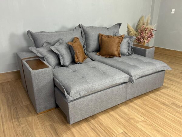 Sofá Cama Retrátil Reclinável Gabriella 2,30m - Cinza Linho / Marrom Courino